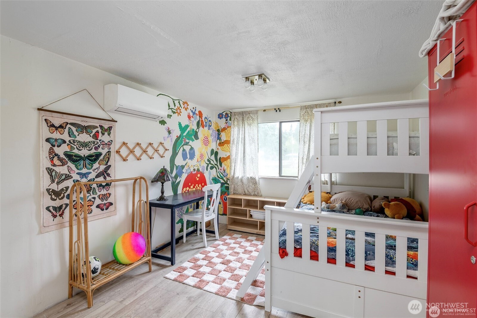406 E Madrona Drive Property Photo 11