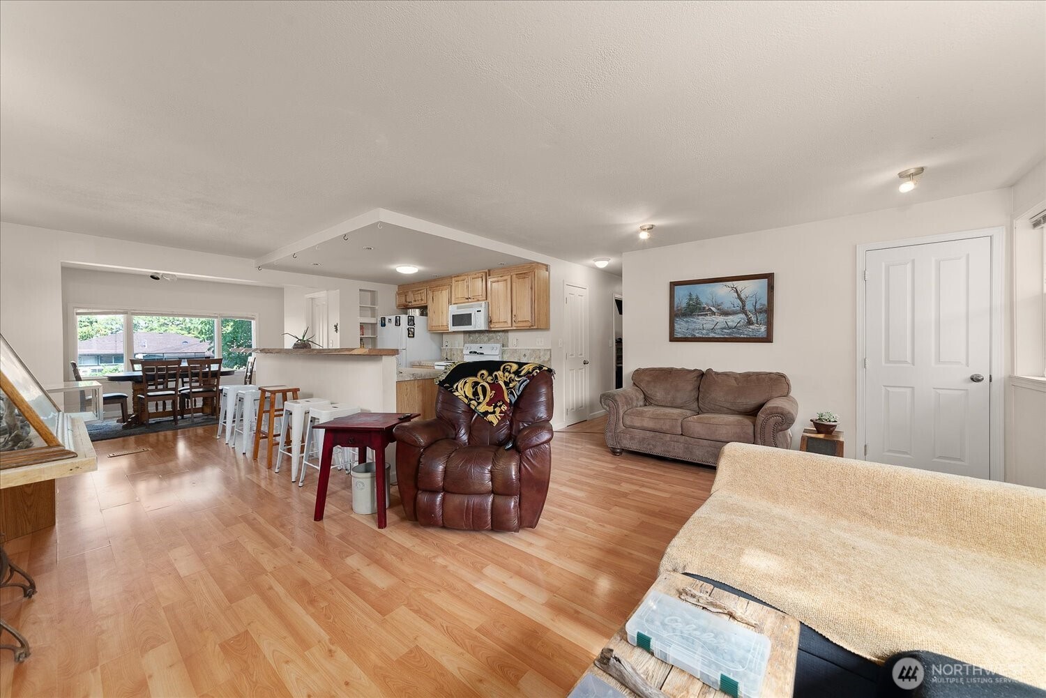 1028 Camas Street Property Photo 6