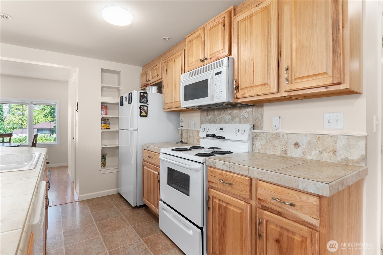 1028 Camas Street Property Photo 9