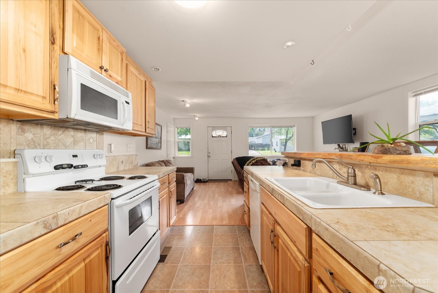 1028 Camas Street Property Photo 11