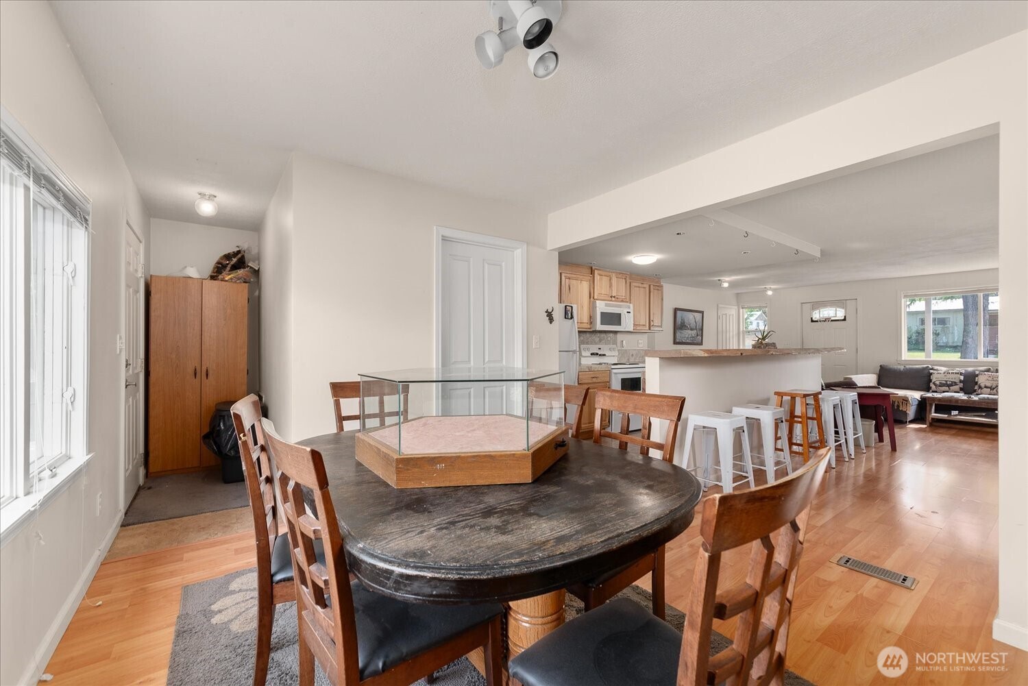 1028 Camas Street Property Photo 14