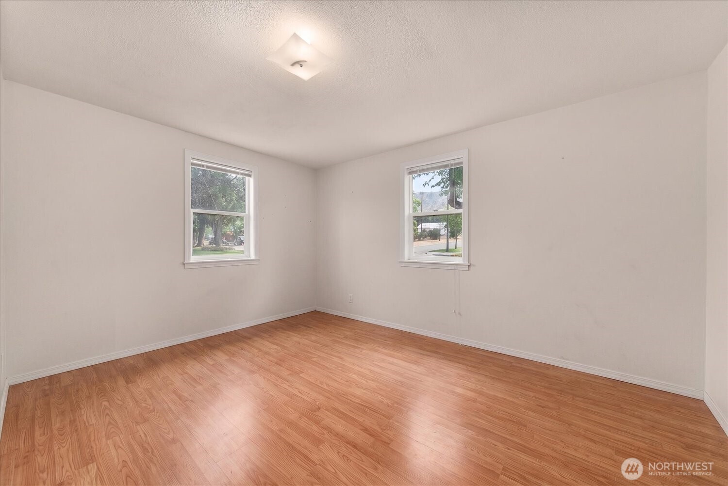 1028 Camas Street Property Photo 17