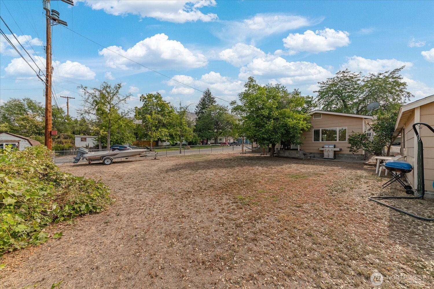1028 Camas Street Property Photo 25