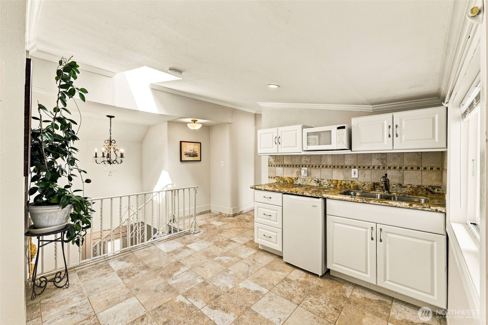 1626 Beach Drive Property Photo 14