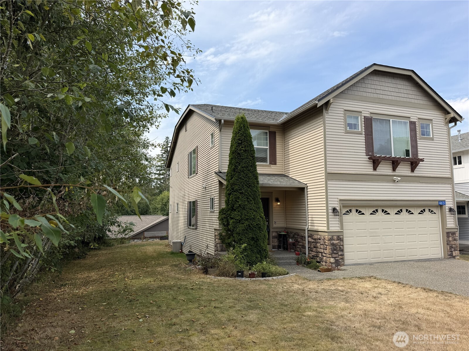 4651 Nooksack Loop Property Photo 1