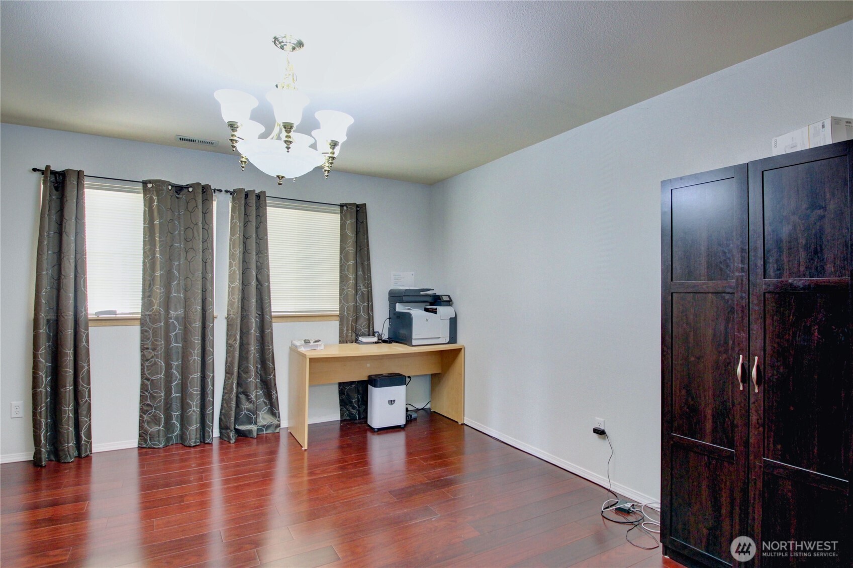 4651 Nooksack Loop Property Photo 3