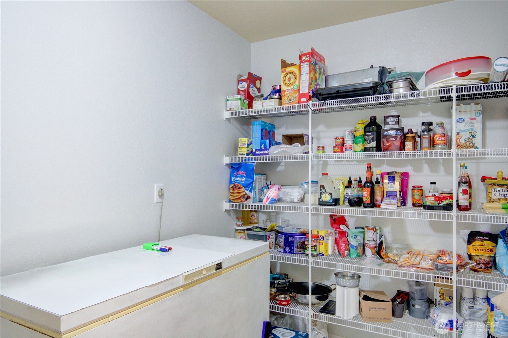 4651 Nooksack Loop Property Photo 14