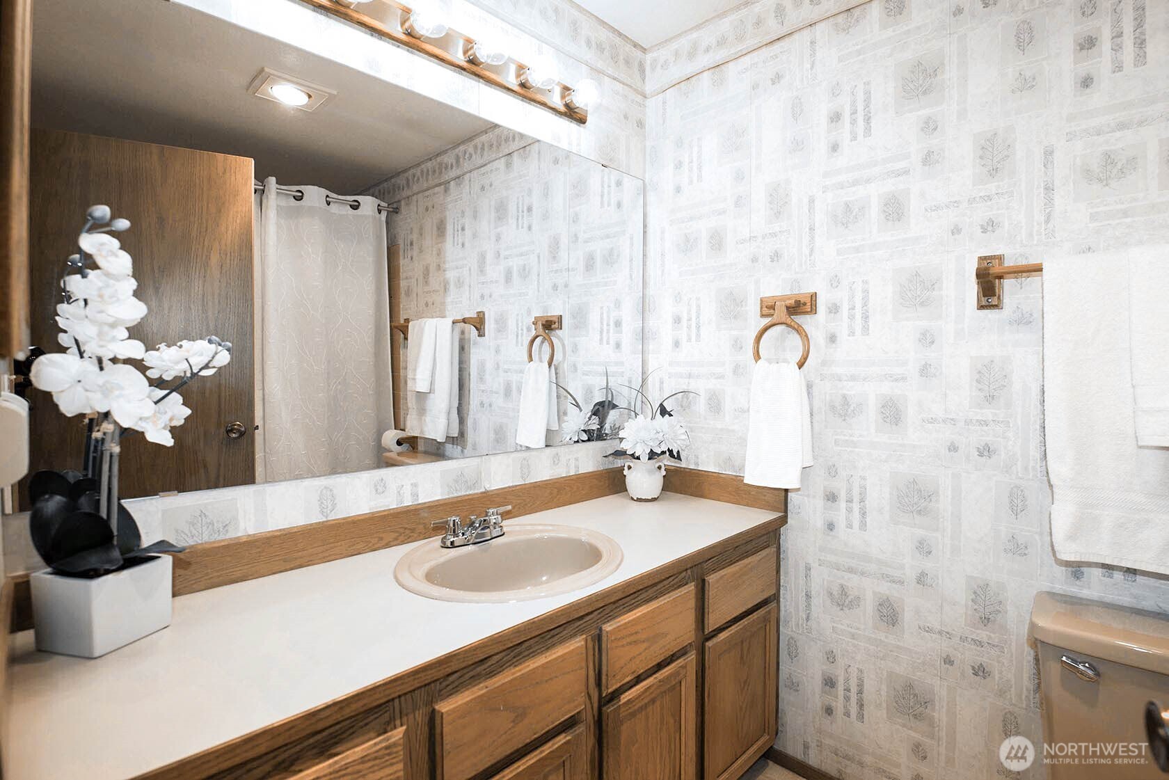 10610 4th Drive Property Photo 13