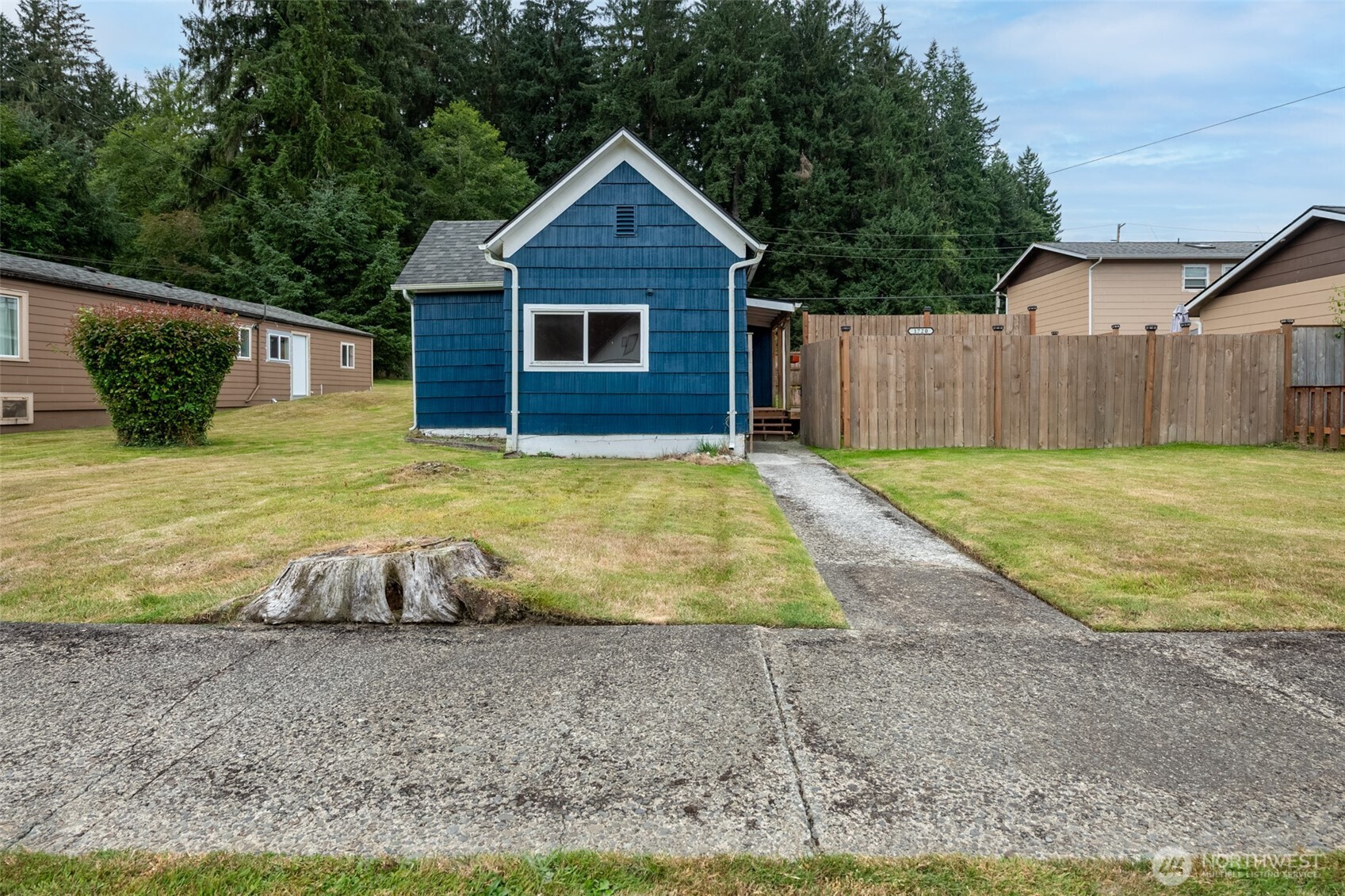 1720 2nd Street Property Photo 1