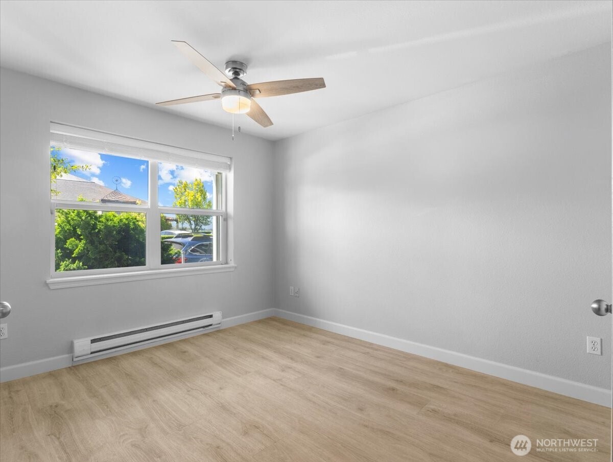 758 Se Fairwinds Loop Property Photo 5