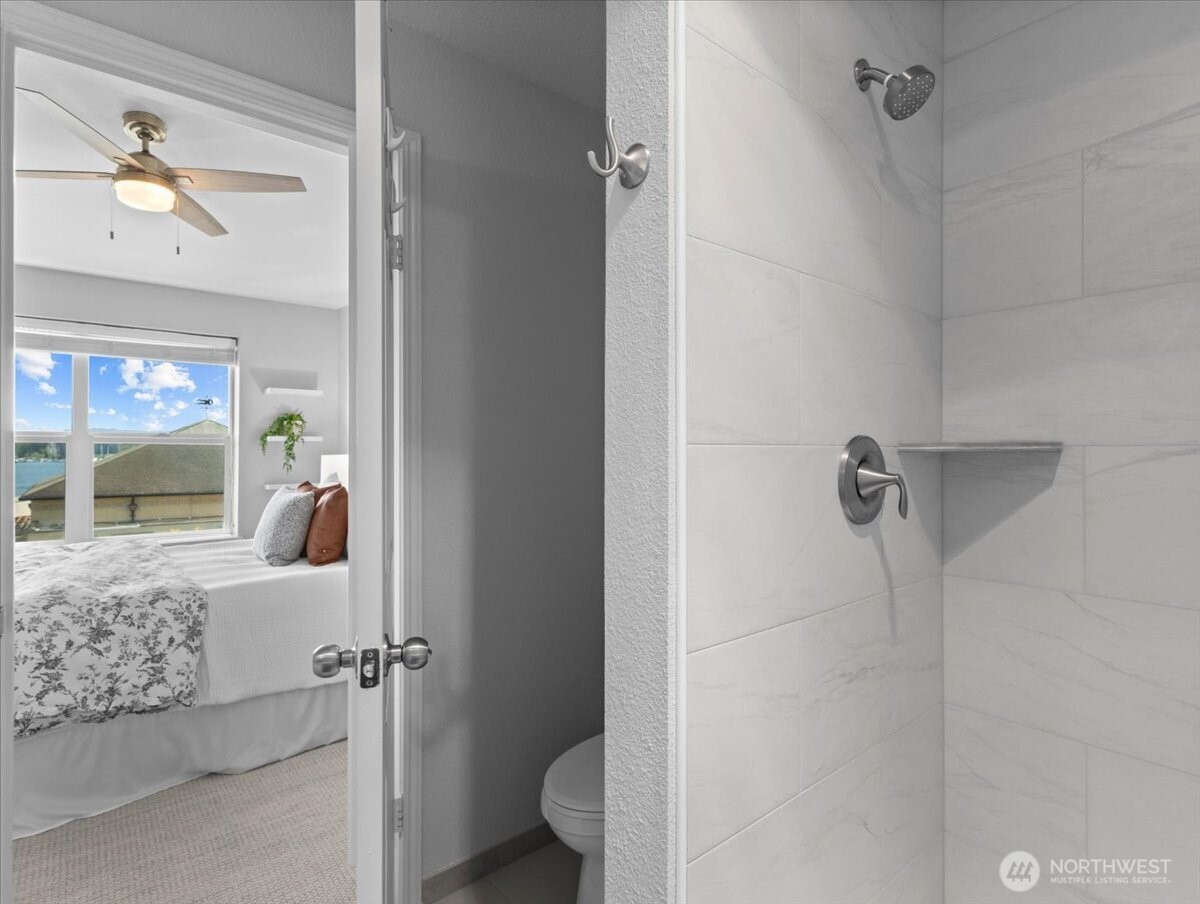 758 Se Fairwinds Loop Property Photo 27