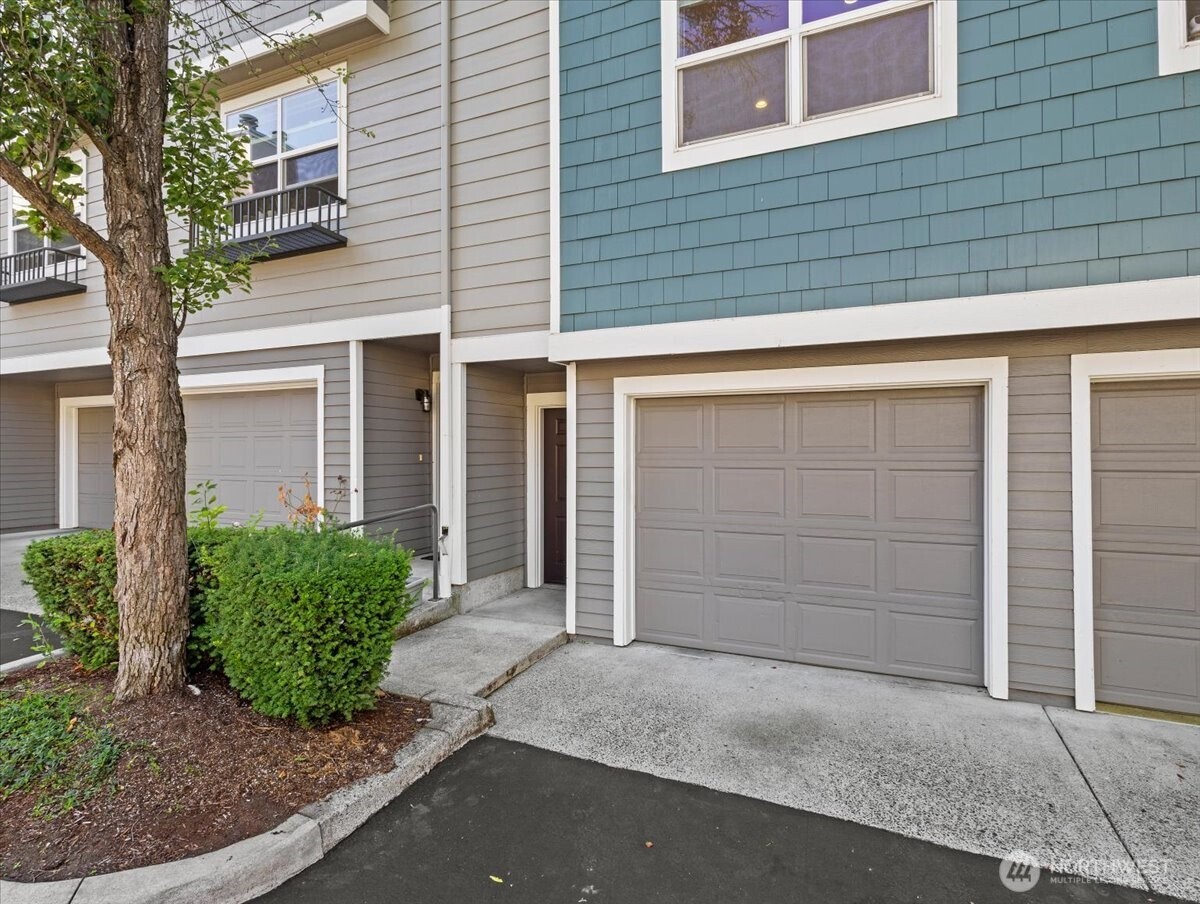 758 Se Fairwinds Loop Property Photo 30
