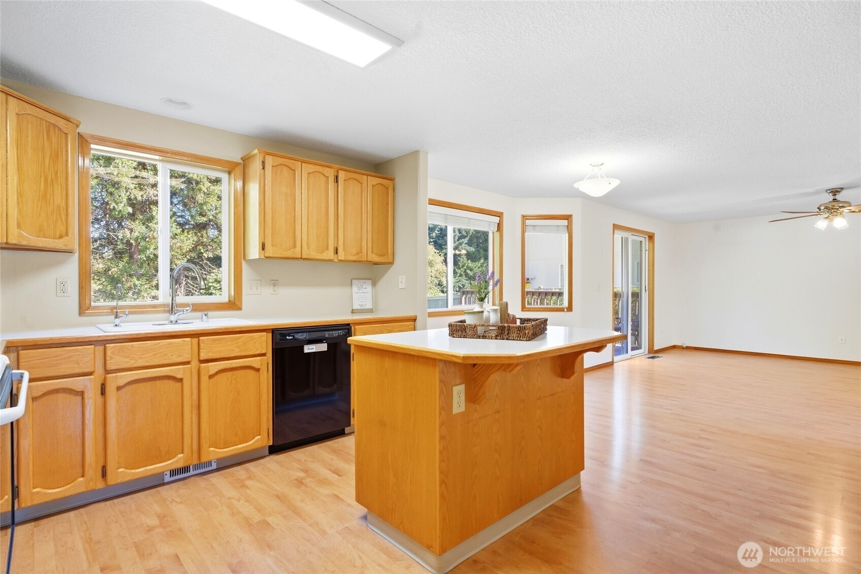 16406 Ne 35th Street Property Photo 10