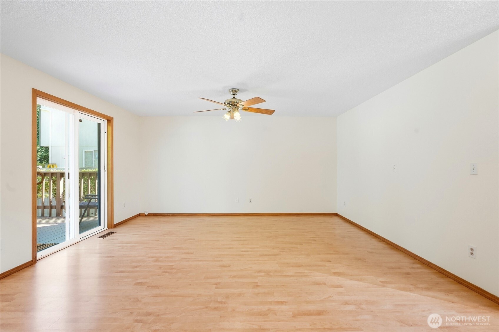 16406 Ne 35th Street Property Photo 15