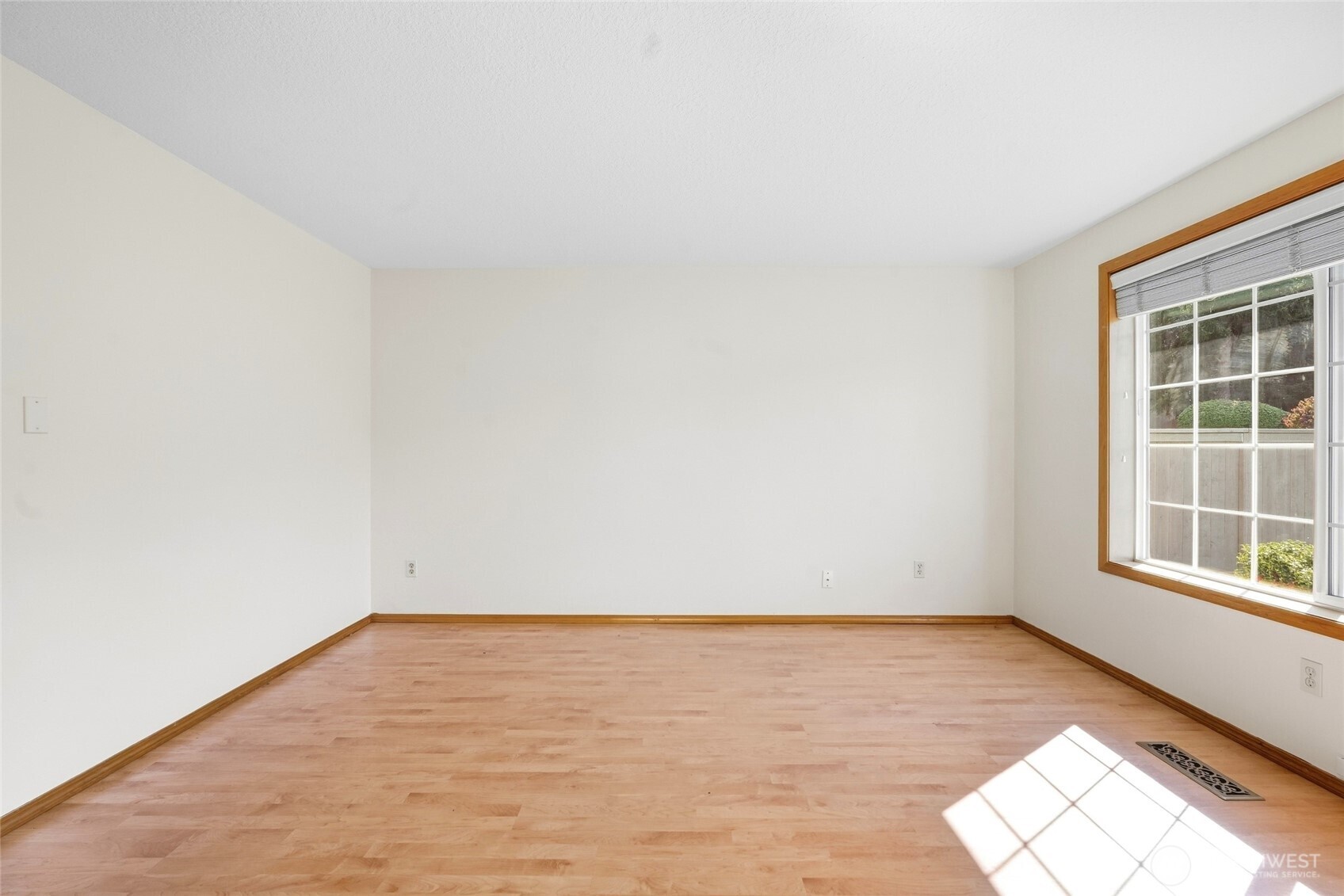 16406 Ne 35th Street Property Photo 17