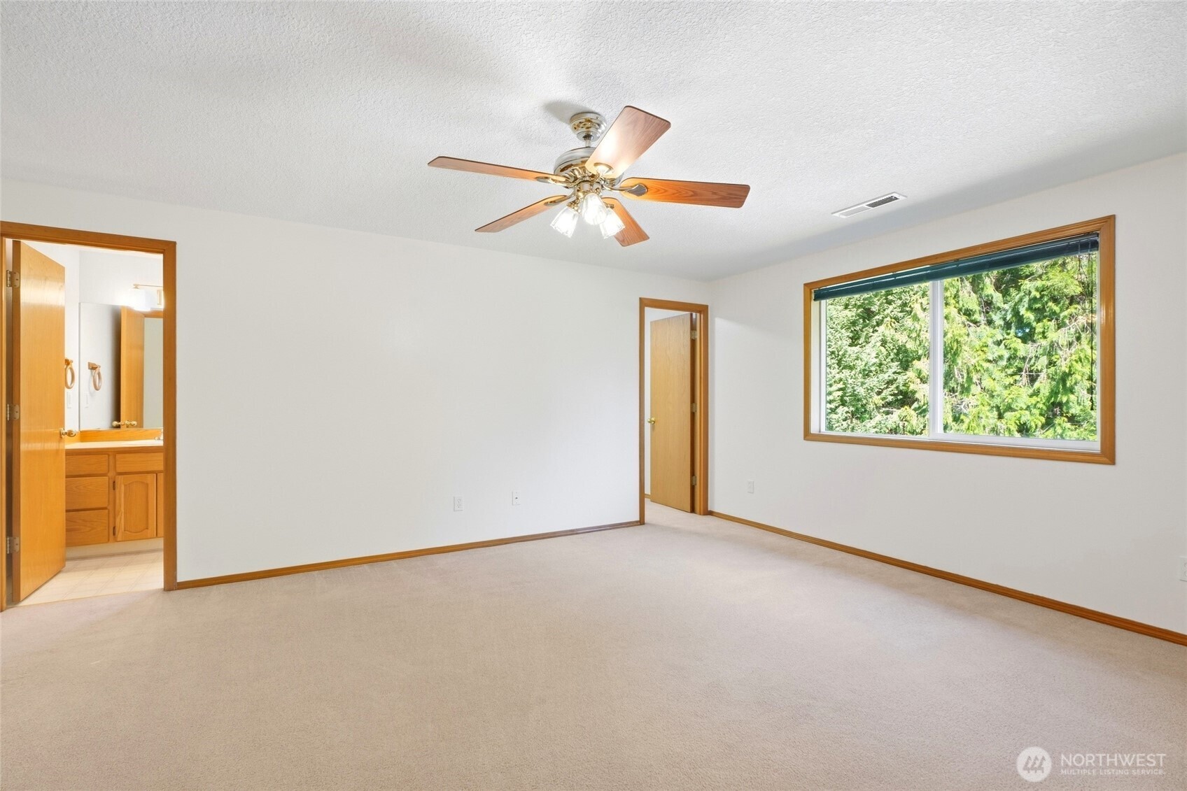 16406 Ne 35th Street Property Photo 27