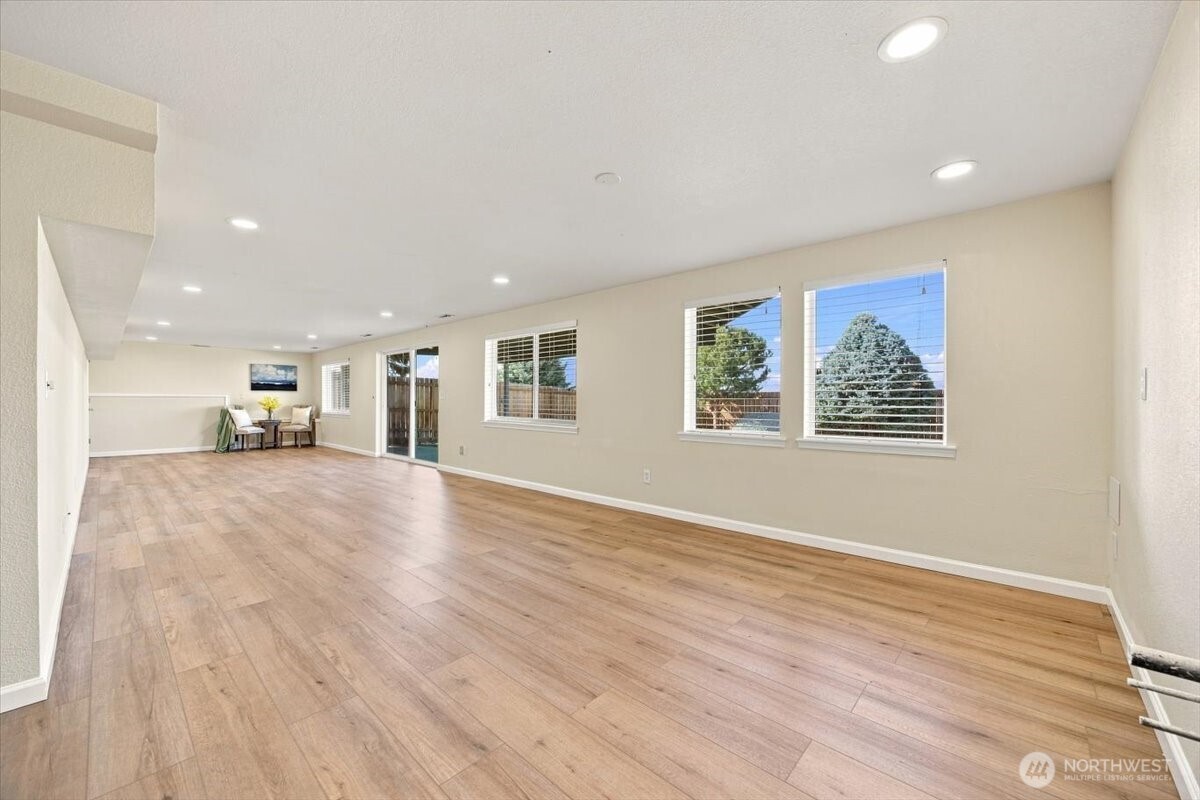 1104 N Fellows Drive Property Photo 29