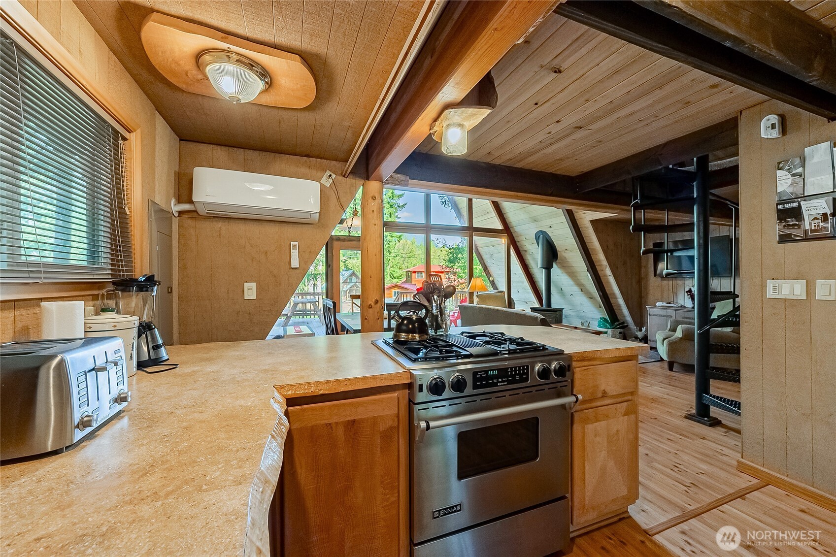 171 Timberline Drive Property Photo 14