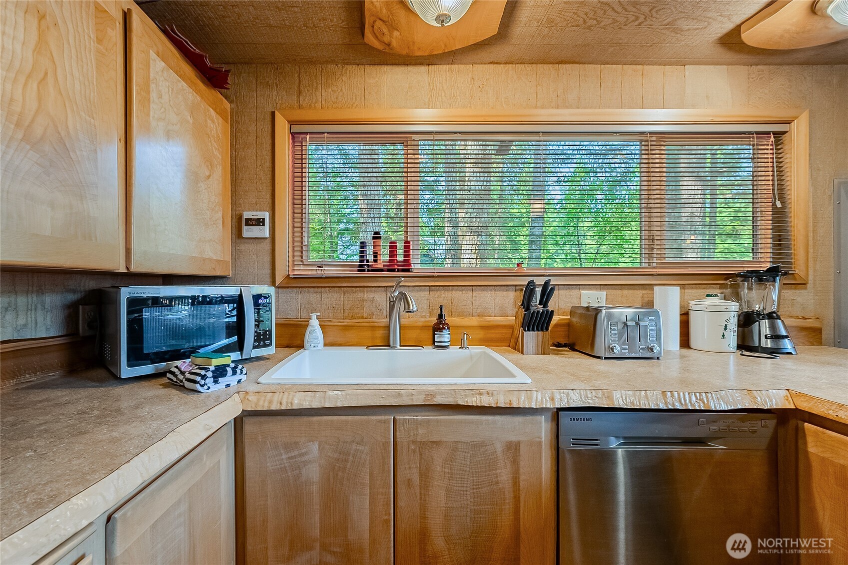 171 Timberline Drive Property Photo 16