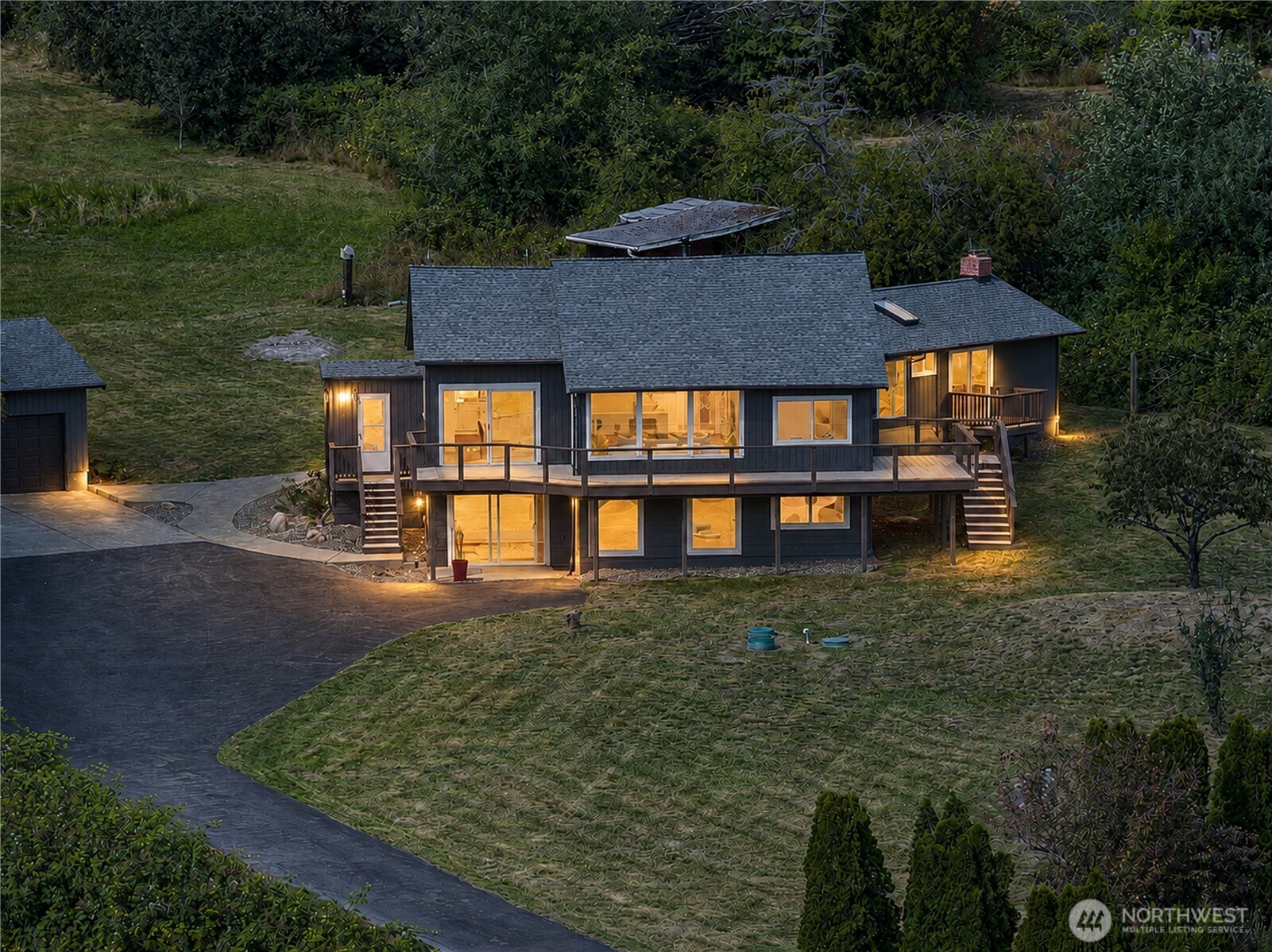 15210 Gibralter Road Property Photo 1