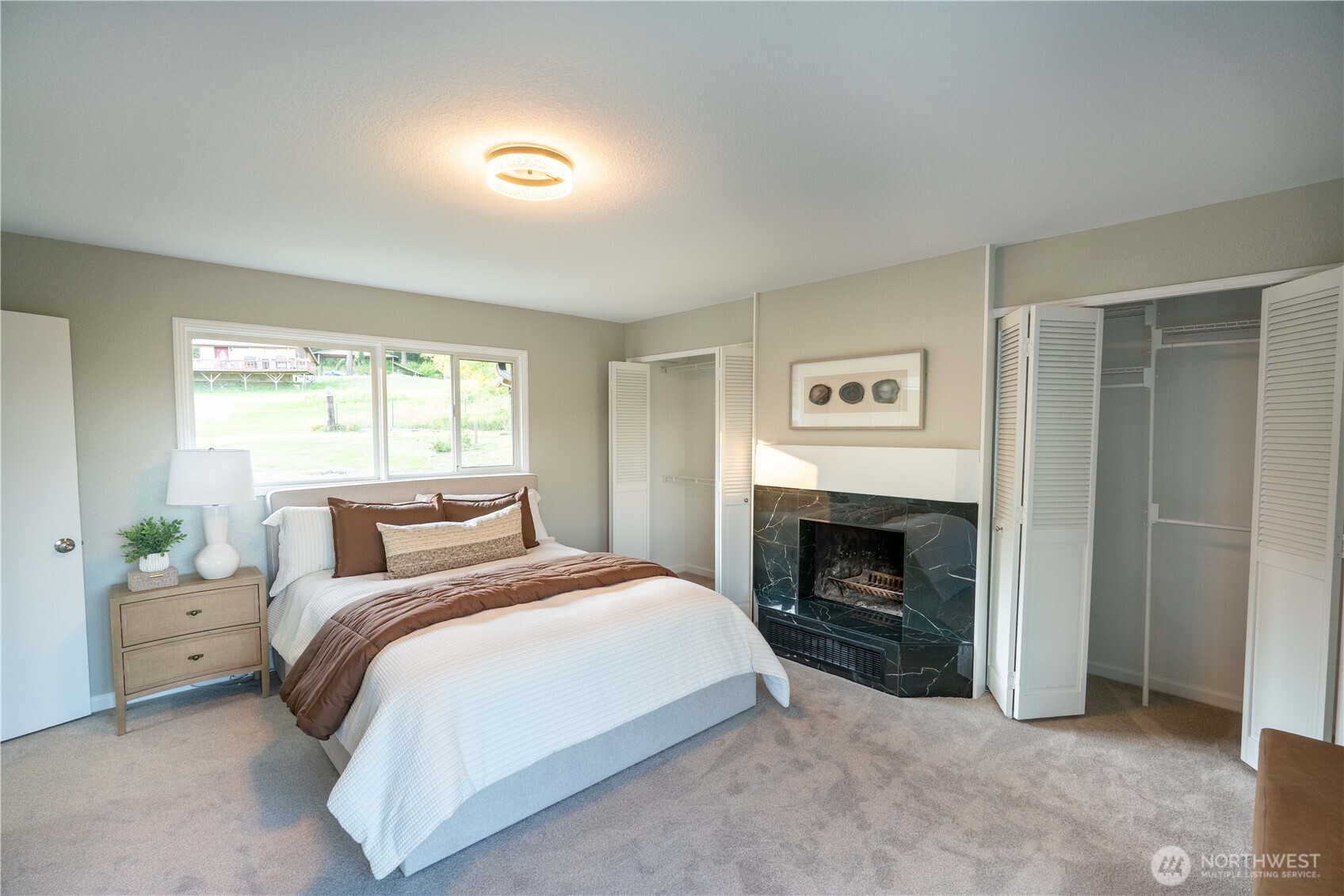 15210 Gibralter Road Property Photo 12