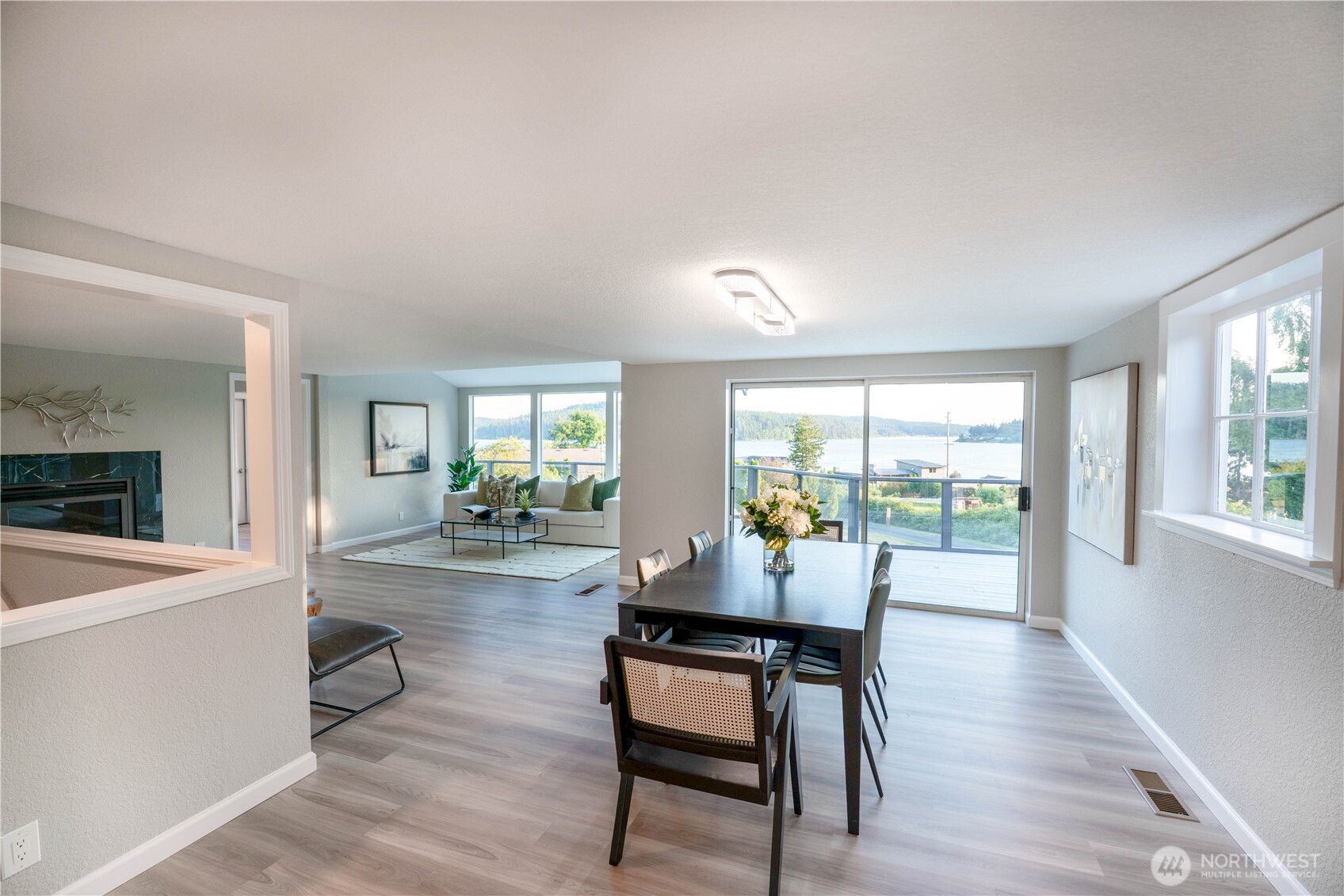 15210 Gibralter Road Property Photo 13