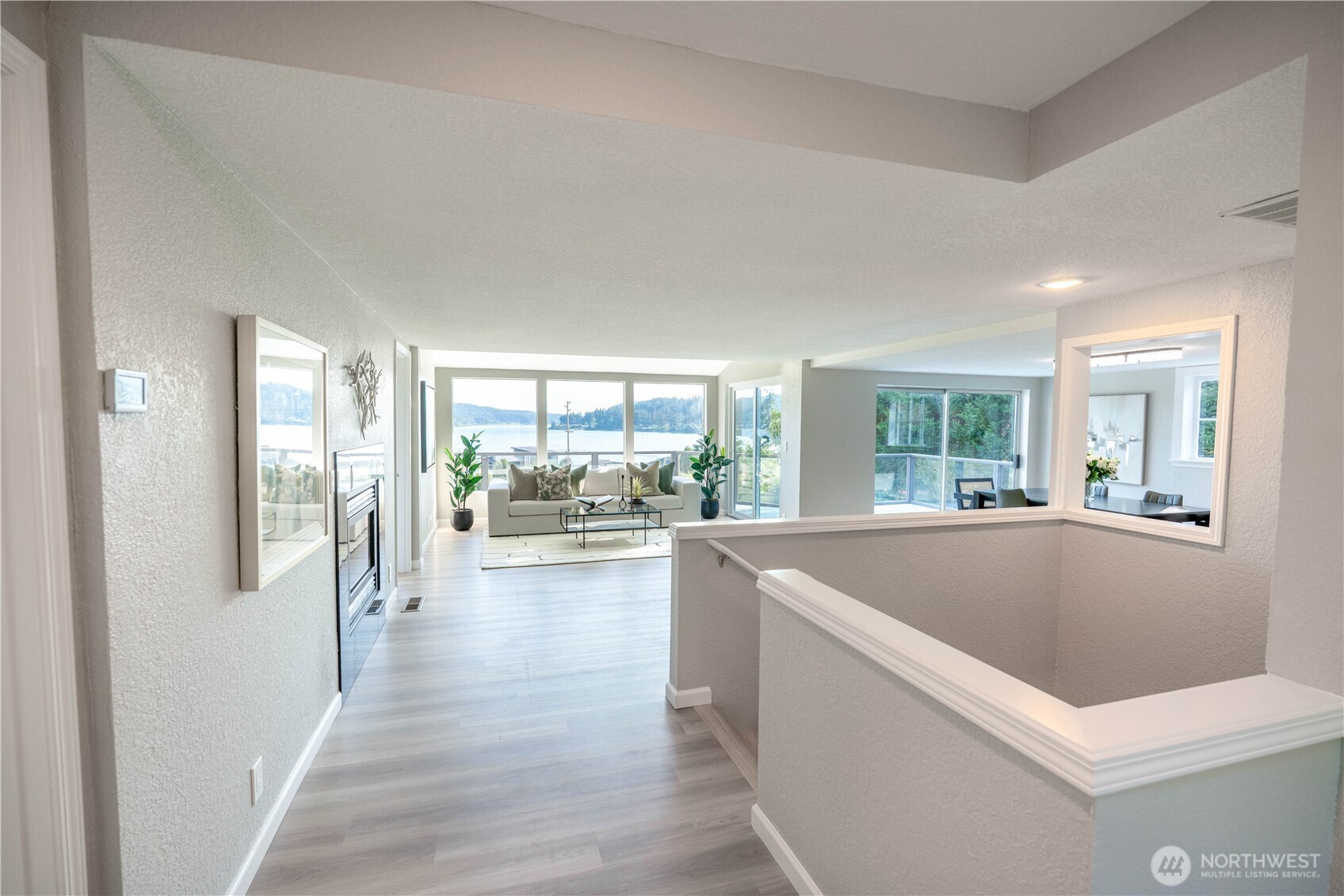15210 Gibralter Road Property Photo 14
