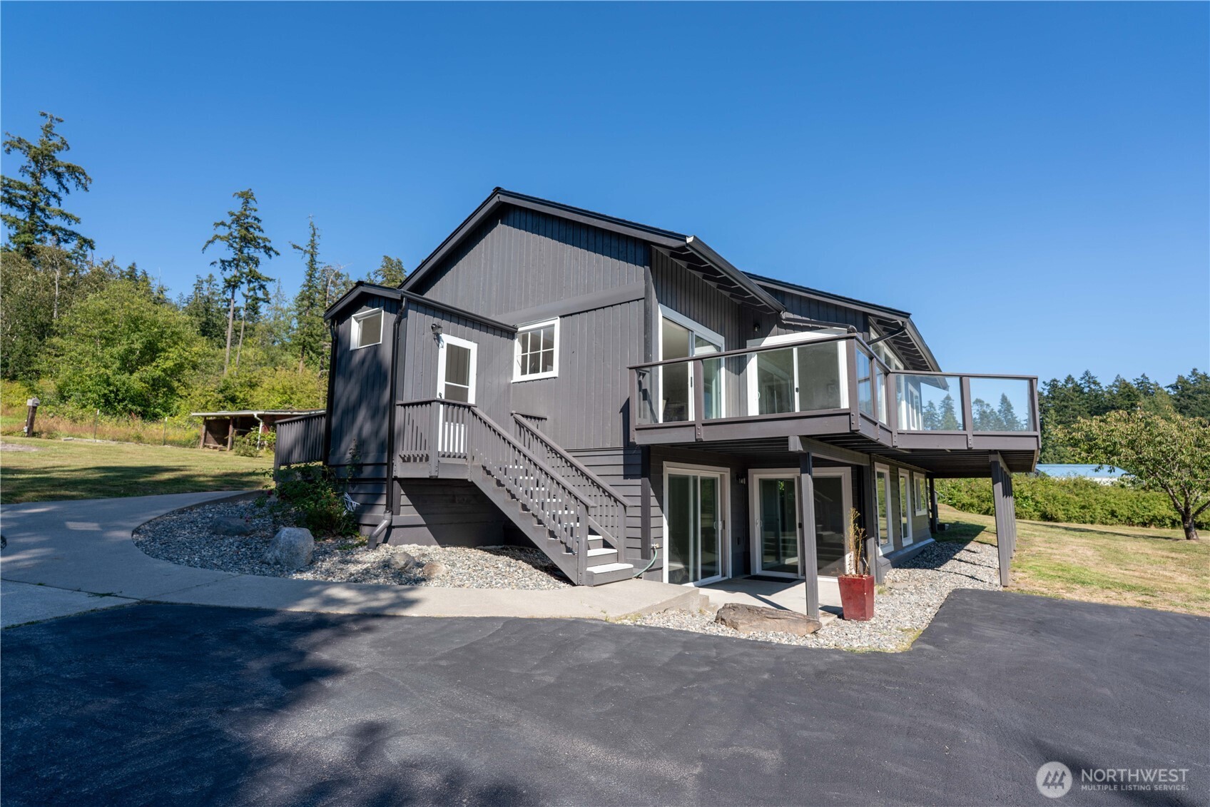 15210 Gibralter Road Property Photo 19