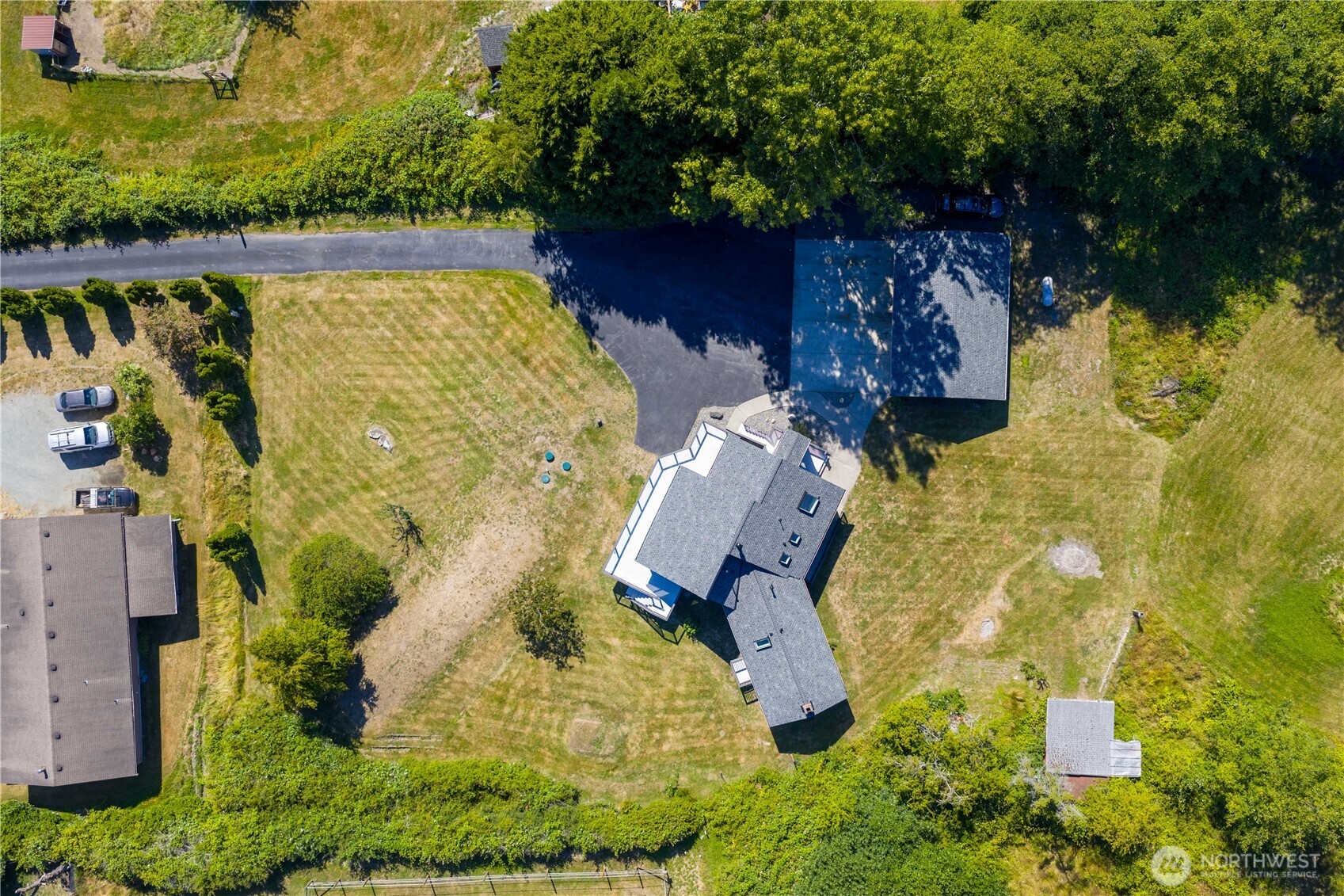 15210 Gibralter Road Property Photo 23