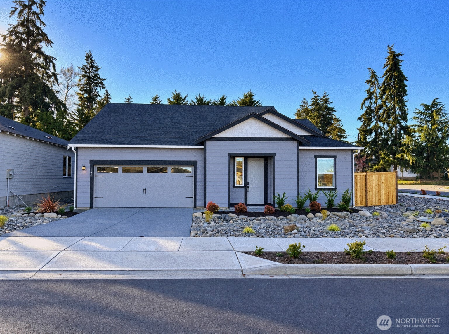 1125 Folgate Drive Property Photo 1