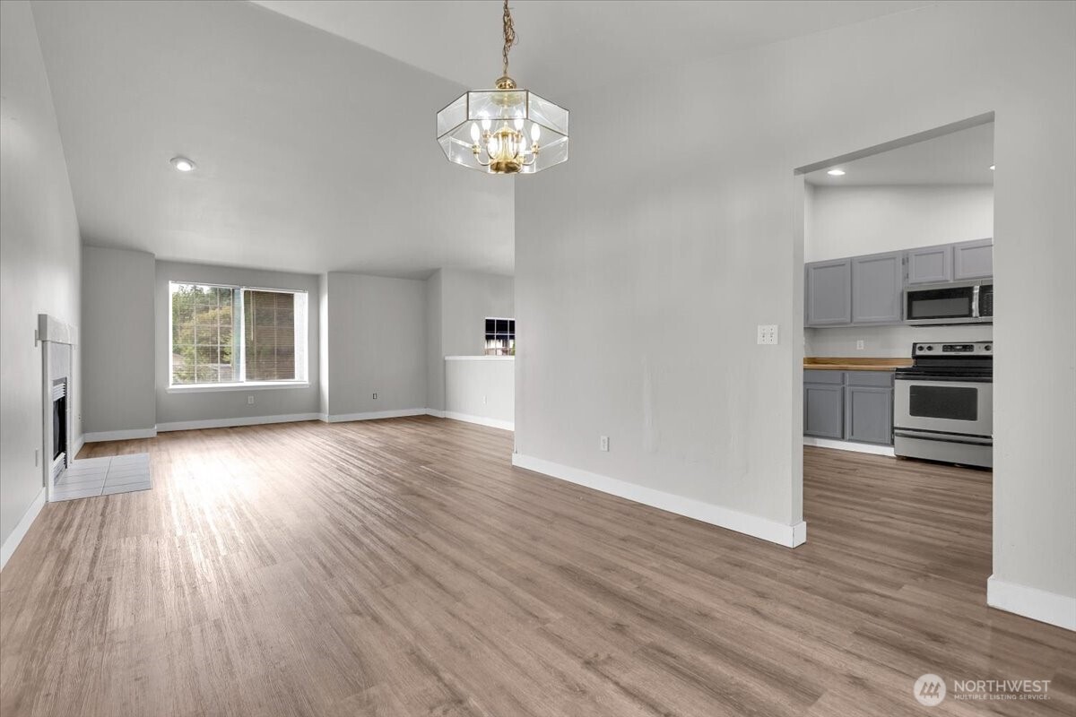 8415 199th Street Ct Property Photo 8