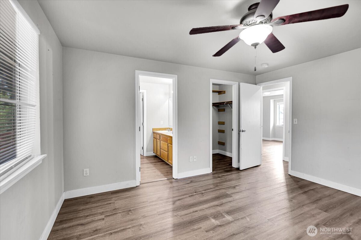 8415 199th Street Ct Property Photo 17