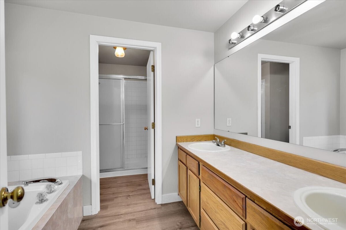 8415 199th Street Ct Property Photo 19