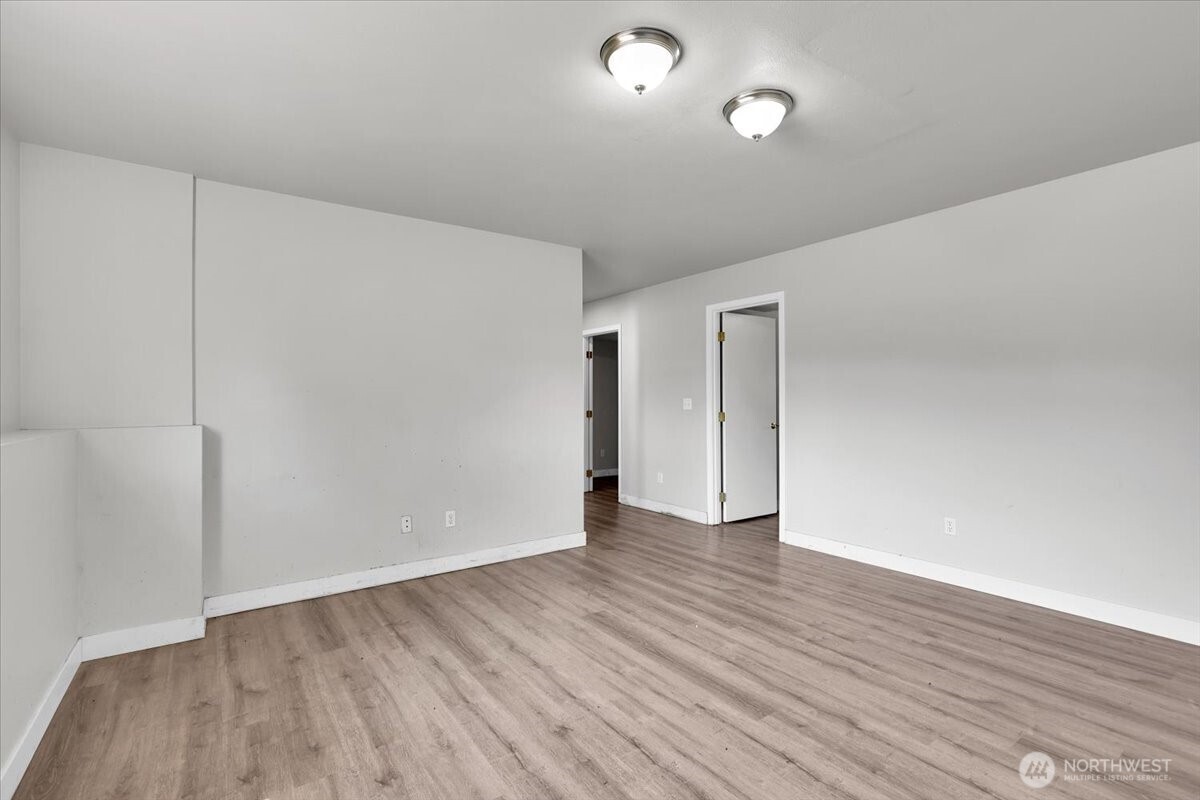 8415 199th Street Ct Property Photo 30
