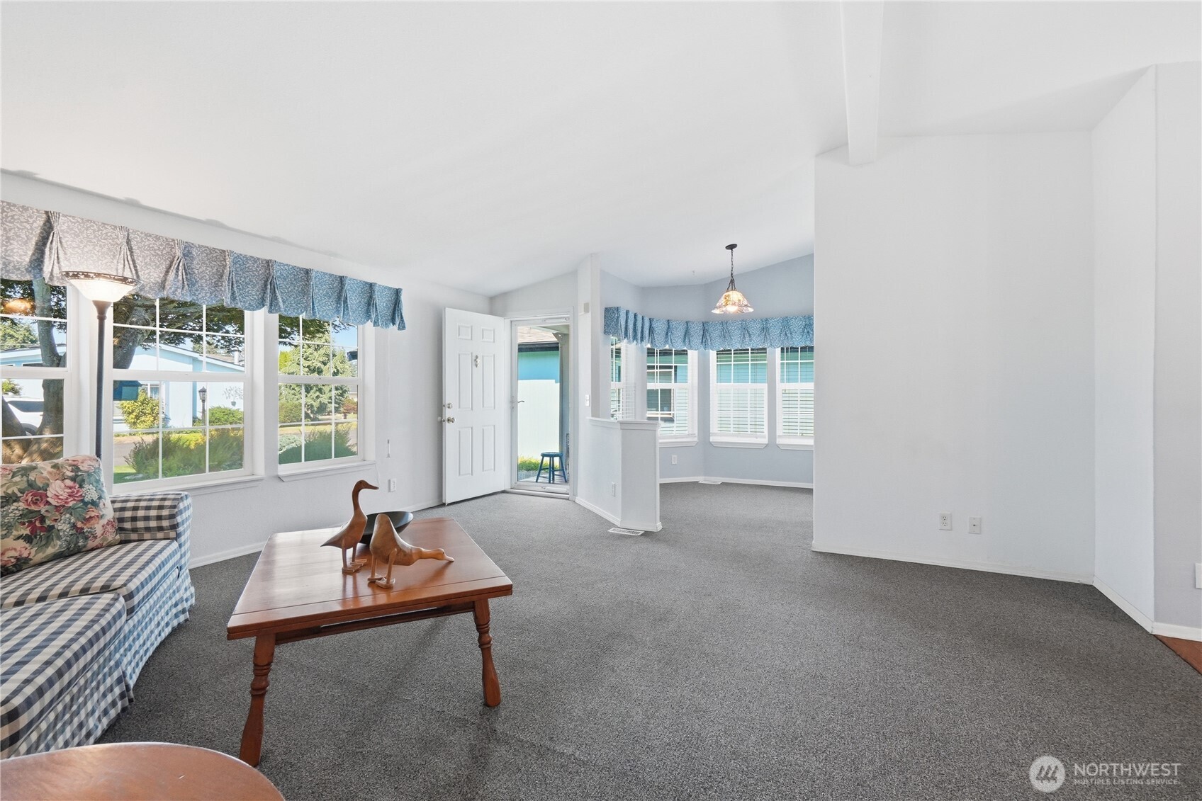1908 177th Street Ct 33 Property Photo 7