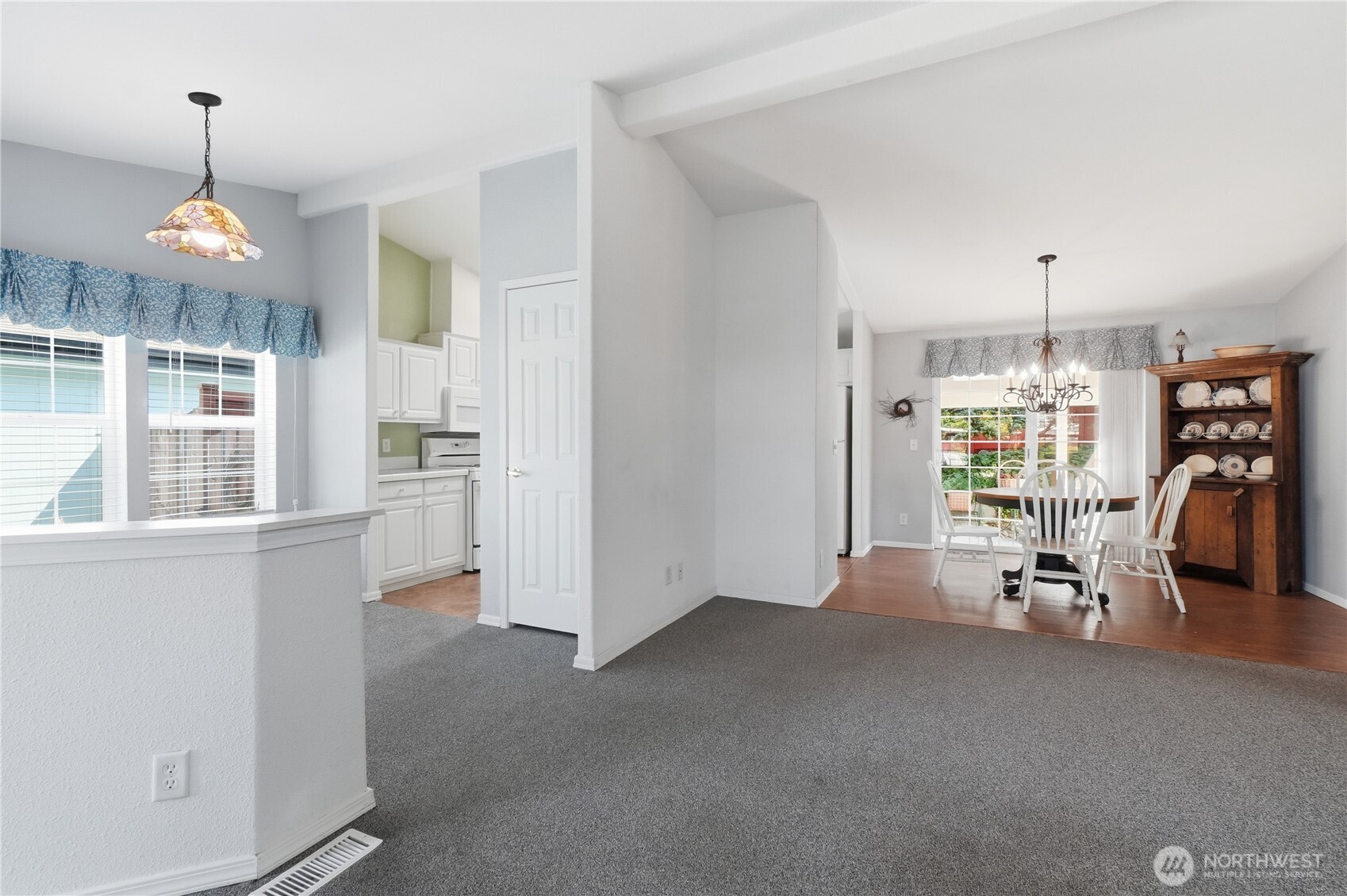 1908 177th Street Ct 33 Property Photo 8