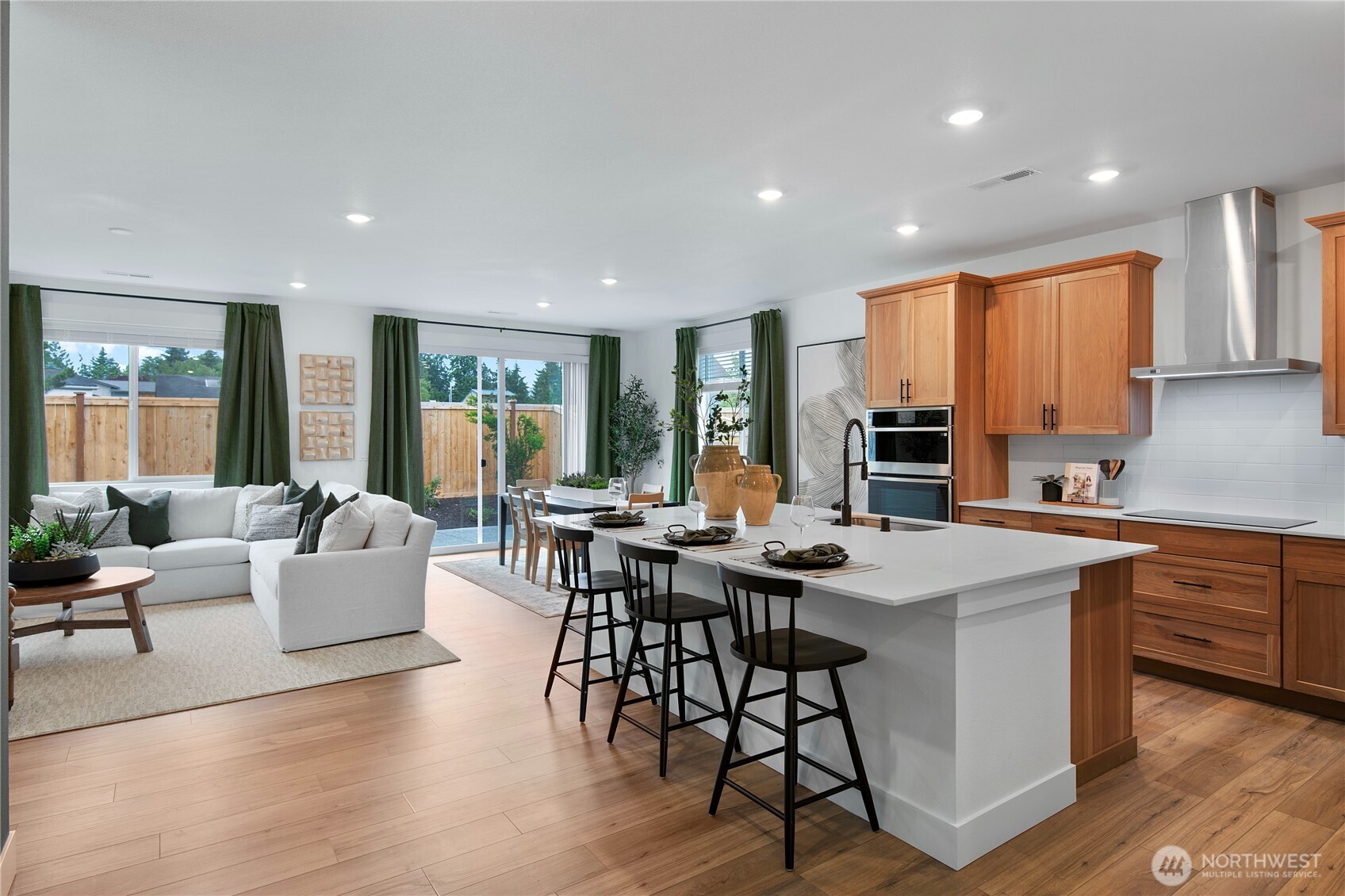 1130 Folgate Drive Property Photo 3