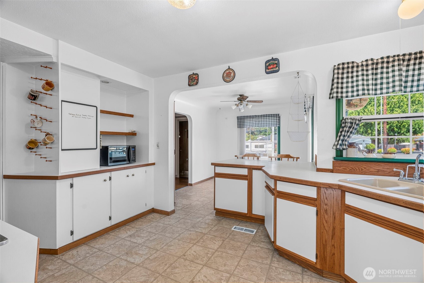 2205 Ocean Beach Highway Property Photo 12