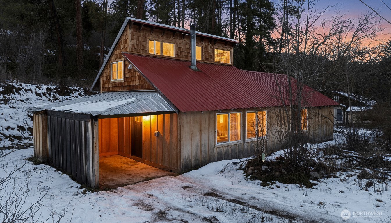 5552 Campbell Road Property Photo 2