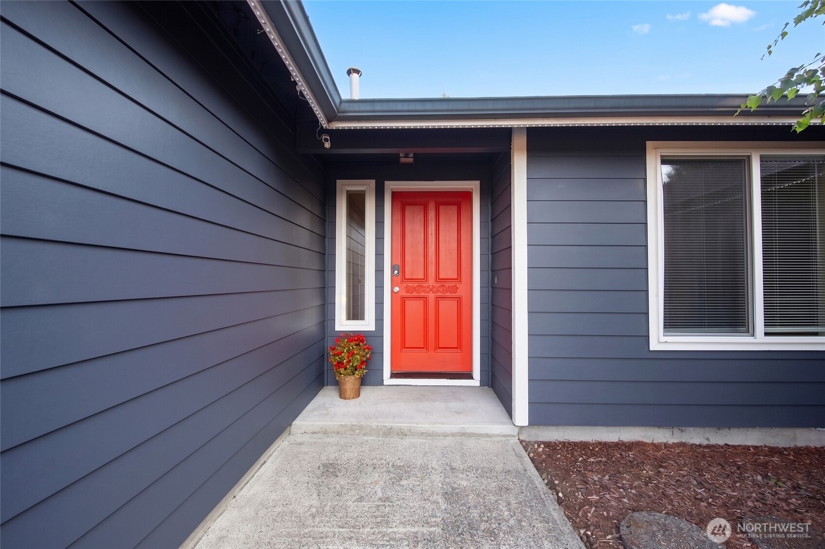 4114 Indian Summer Dr Se Property Photo 4
