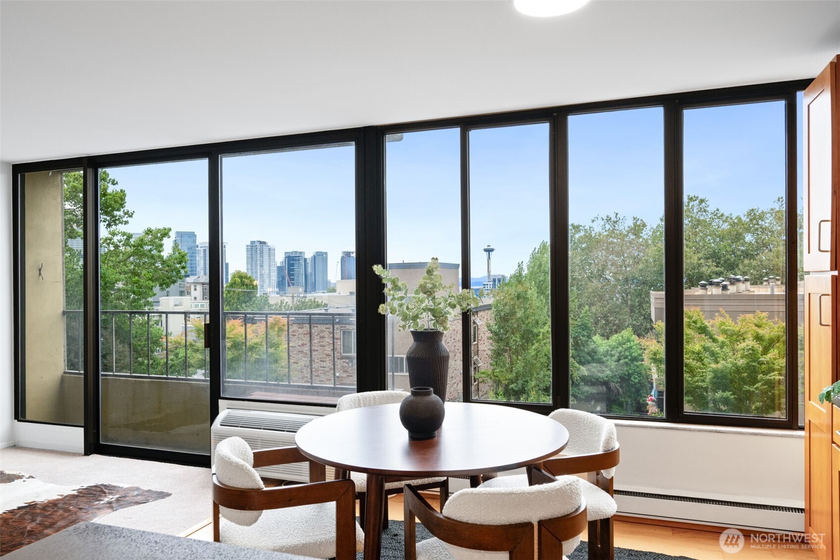 601 Belmont Avenue B2 Property Photo 3