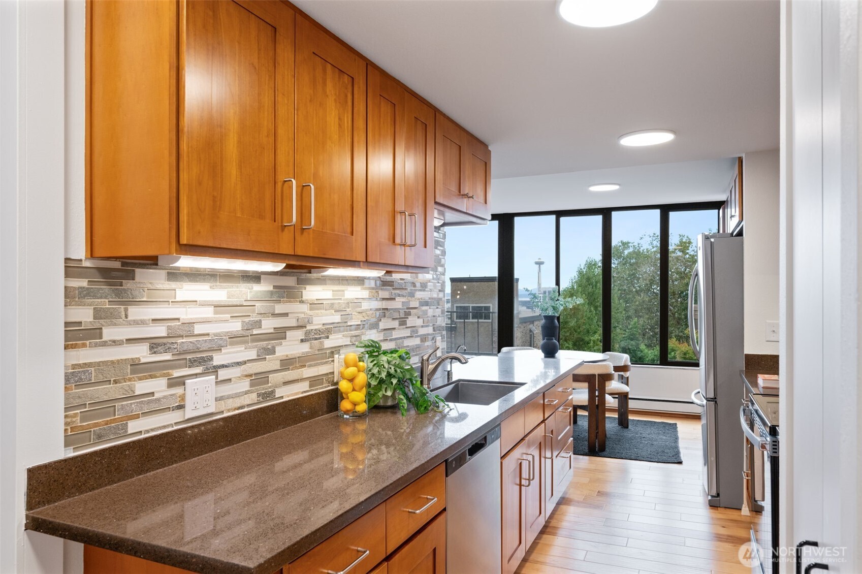 601 Belmont Avenue B2 Property Photo 7