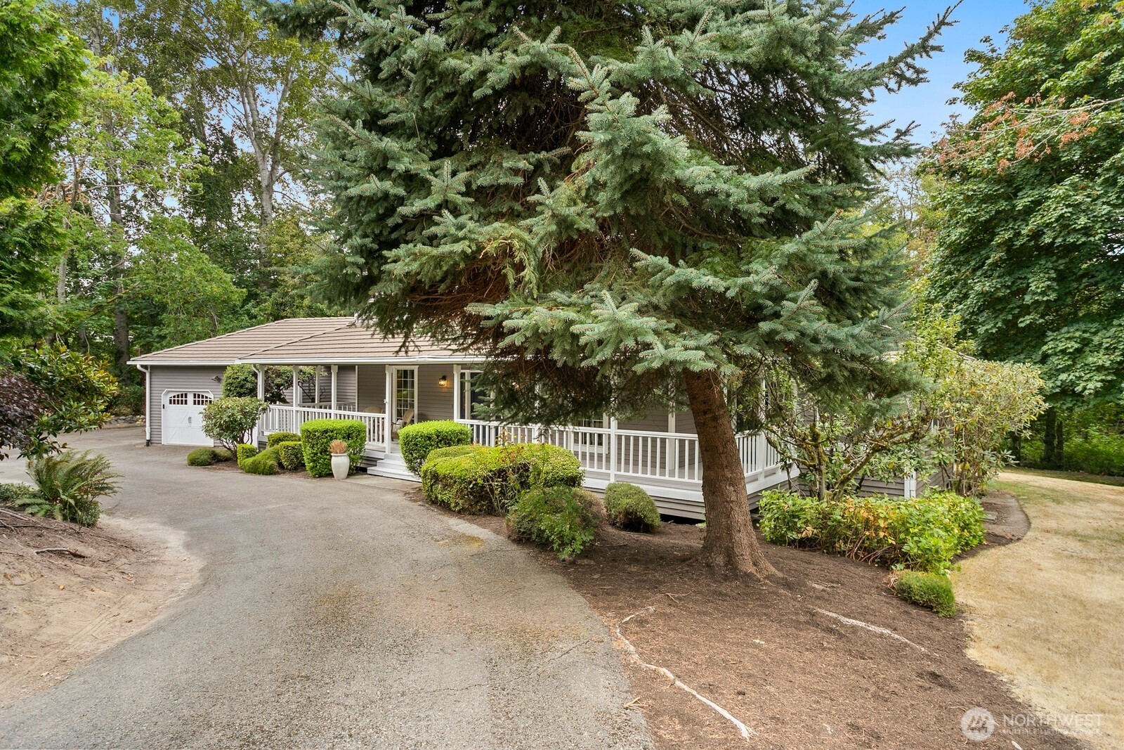 6108 Nahane West Property Photo 2