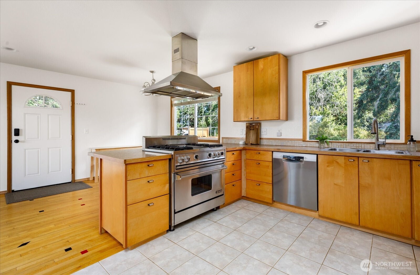 1002 Carl Avenue Property Photo 11