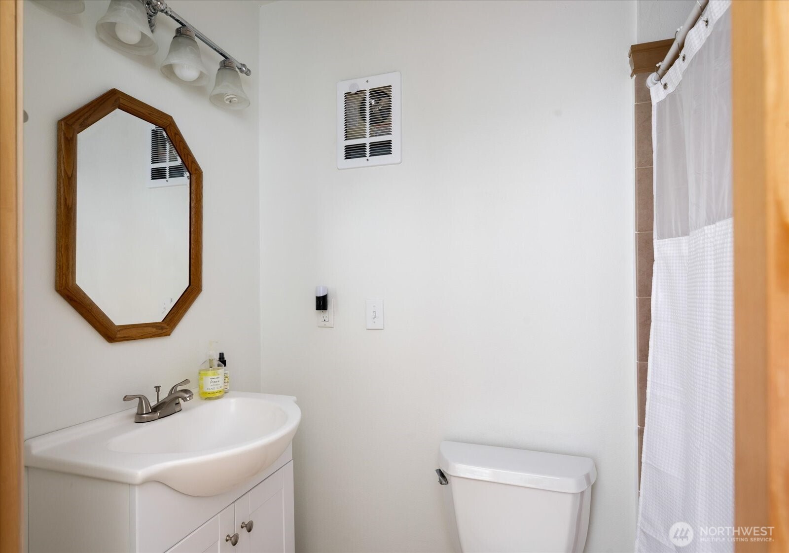 1002 Carl Avenue Property Photo 20