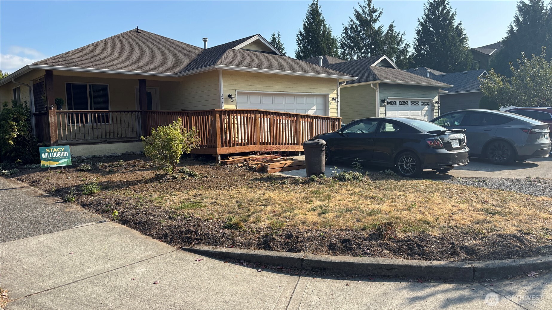 834 Village Way Property Photo 1