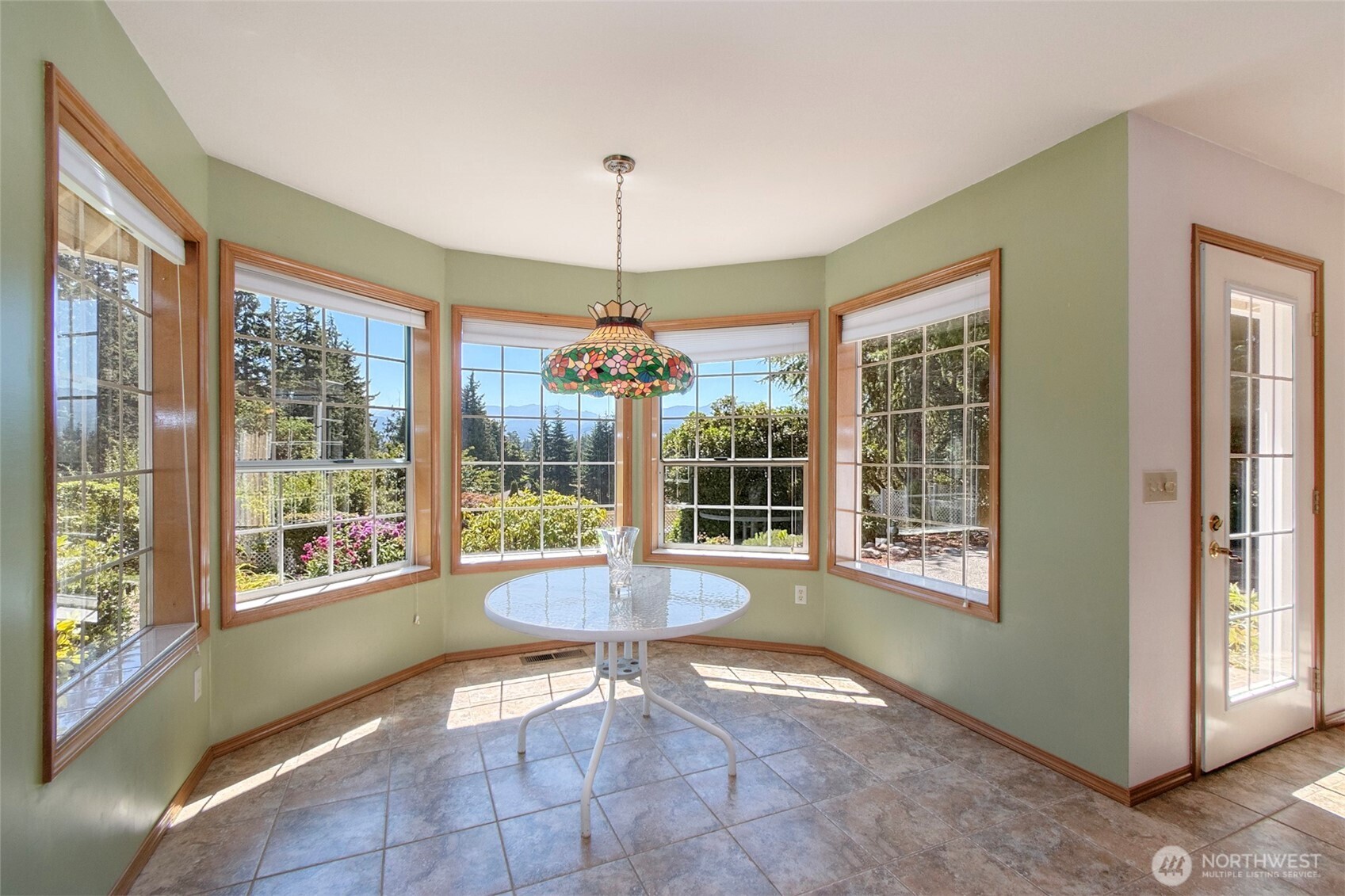 92 Forest Ridge Drive Property Photo 8