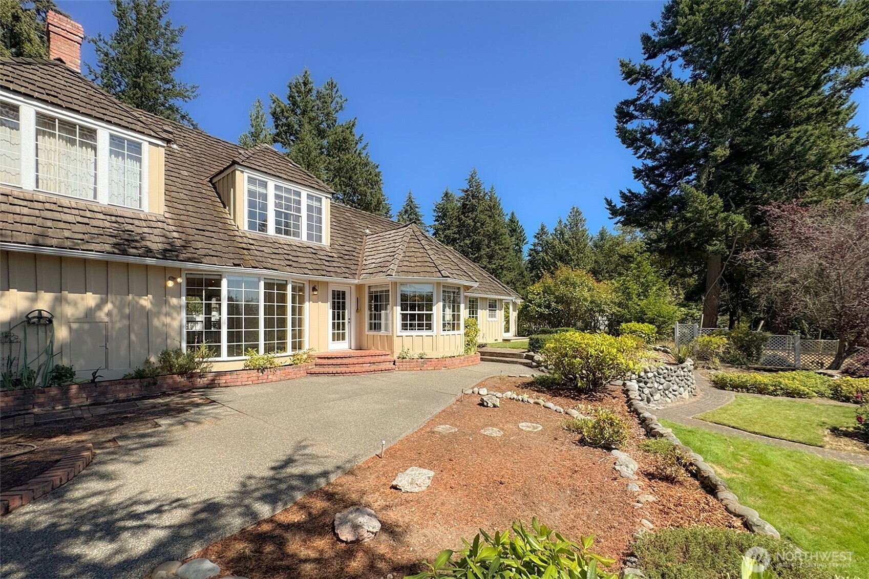 92 Forest Ridge Drive Property Photo 10