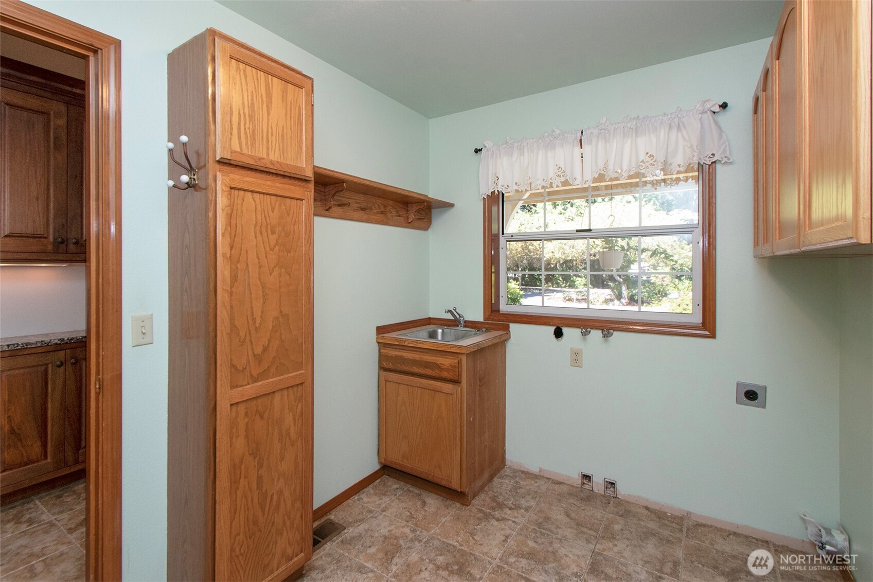 92 Forest Ridge Drive Property Photo 16