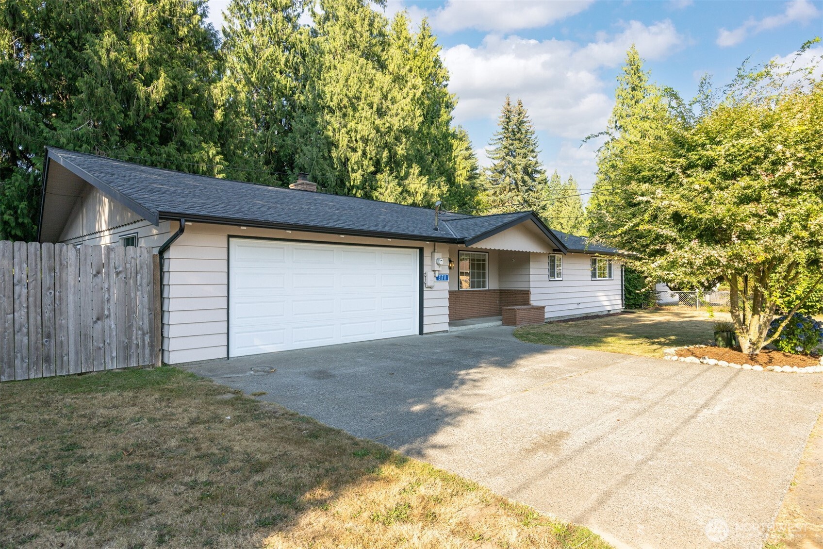 21711 Sterling Drive Property Photo 31
